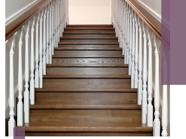 Лестницы из ясеня на заказ в Каспийске — изготовление и монтаж