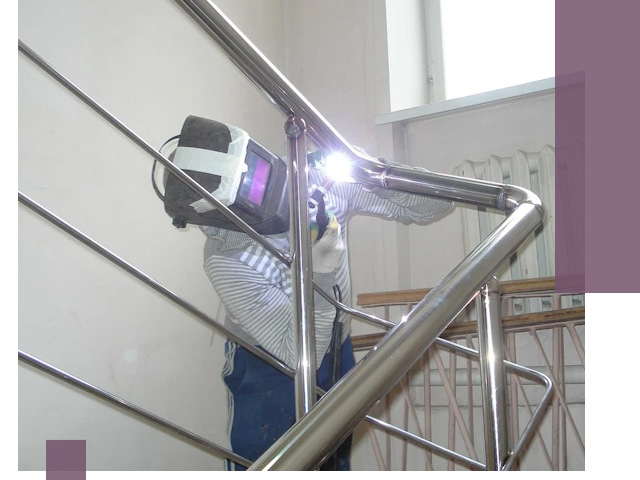 Монтаж перил и ограждений качественно в Каспийске