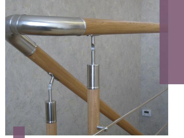 Комбинированные перила на заказ в Каспийске — монтаж и производство