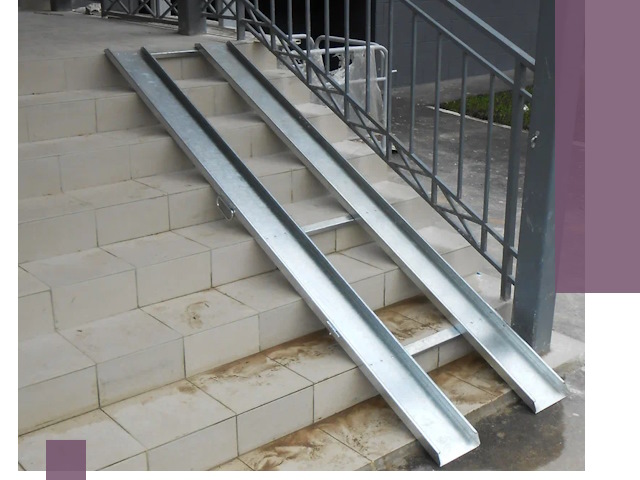 Пандусы для детских колясок в Каспийске: изготовление и монтаж