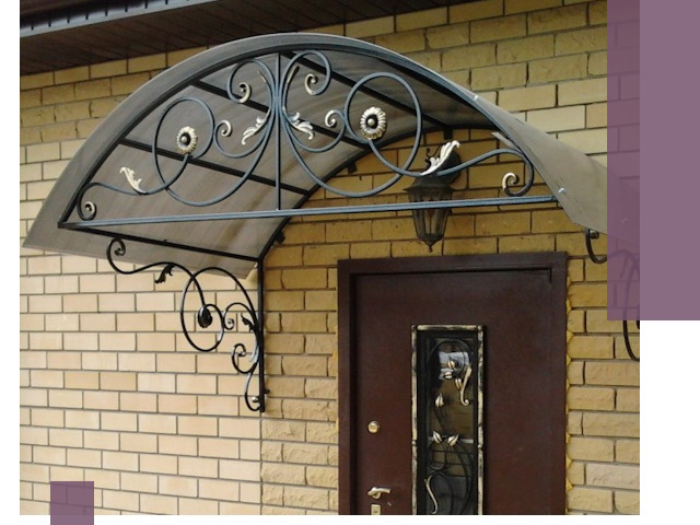 Изготовление козырьков из металла под ключ в Каспийске