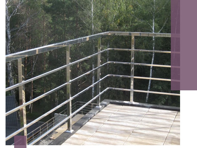 Парапеты из нержавеющей стали в Каспийске — изготовление и монтаж