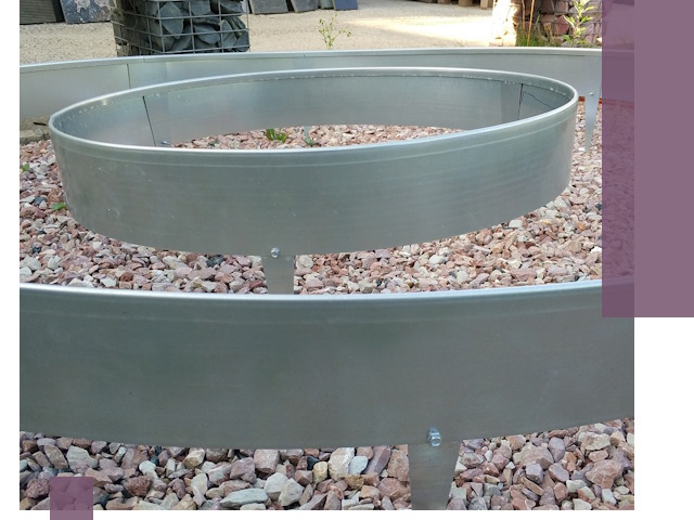 Нержавеющие бордюры под ключ в Каспийске — изготовление и монтаж