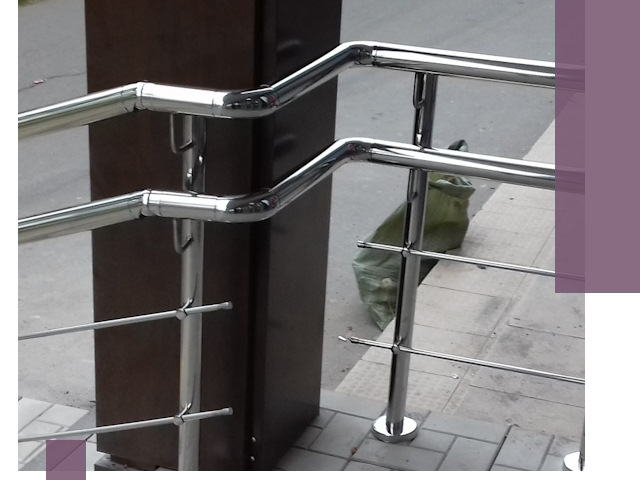 Монтаж поручней из нержавеющей стали в Каспийске качественно и быстро